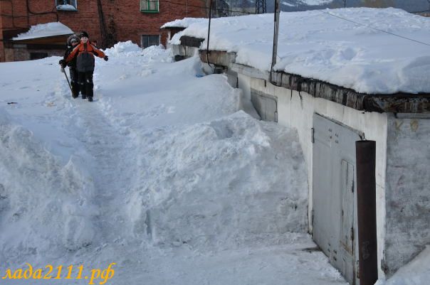 гаражи для хранение автомобилей